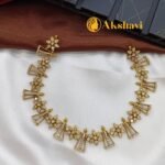 Visiri Short Neck Set Mehandi Polish - Image 3