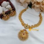 Peacock Leaf Multi Stone Short Neck Set