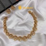 Antique White Stone Floral Short Neck Set