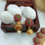 Mothi Short Neck Set - Image 2
