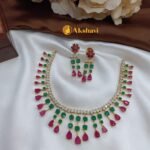 Rain Drop Short Neck Set