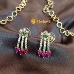 Victorian Close Short Neck Set - Image 3