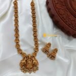 Lakshmi Motiffs Long Neck Set