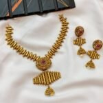 Designer Oval Multi Short Neck Set