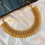 Antique Lakshmi Kasu Short Neck set - Image 3