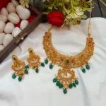 Peacock Floral Short Neck Set