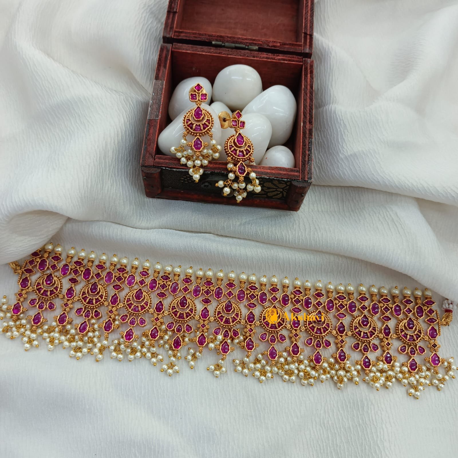 101427.1.1-1.jpeg Chandbali Guttapusal Choker Set - Image 1