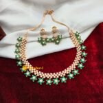 Pearl Floral Short Neck Set