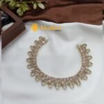 Victorian Floral Recto Short Neck Set - Image 2