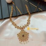 Thilak Short Neck Set - Image 2