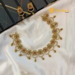 Floral Heartine Short Neck Set
