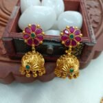 Gajalakshmi Pendant with 3 Layer Link Chain Short - Image 2