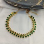 Traditional Kundan Short Neck Set - Image 3