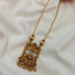 Lakshmi Maadam Pendant With Kodi Short Neck Set - Image 3