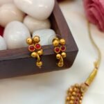 Traditional Kundan Short Neck Set - Image 2