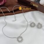 Zircon Round Pendant Set With Silver Chain and Scr