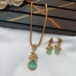 Thilak with Pakshi Kodi Short Neck Set - Image 5