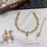 AD Leaf Short Neck Set - Image 3