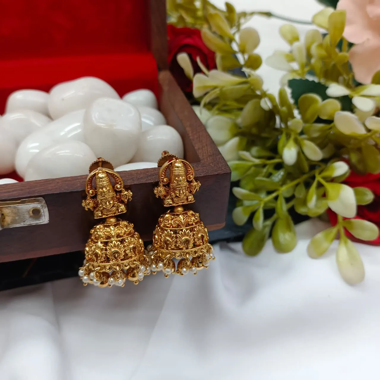 102670.1-1-1.webp Lakshmi Jhumka - Image 1