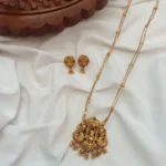 Lakshmi Short Neck Set