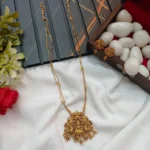 Lakshmi Short Neck Set