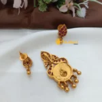 Matte Lakshmi Peacock Kemp Pendant Set - Image 2