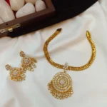 AD Round Attigai Short Neck Set