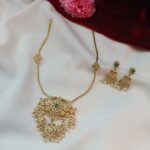 Twin Peacock Short Neck Set with Kodi Chain