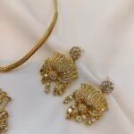 Lotus Kodi Short Neck Set - Image 3