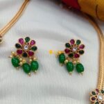 Beautiful Matte Gold Swan & Floral Short Neck Set - Image 2